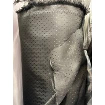 Bélésselyem mintás fekete