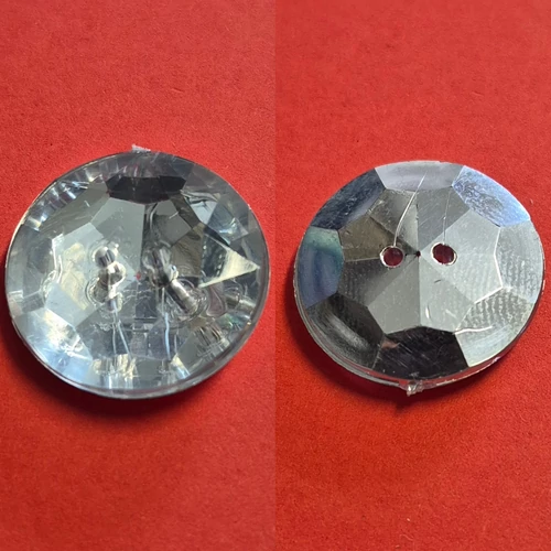 Akril (kristály) gomb 32